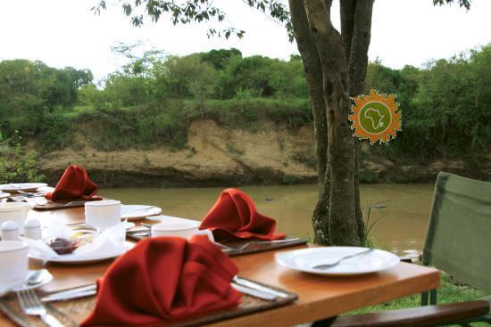 Afriken Travel